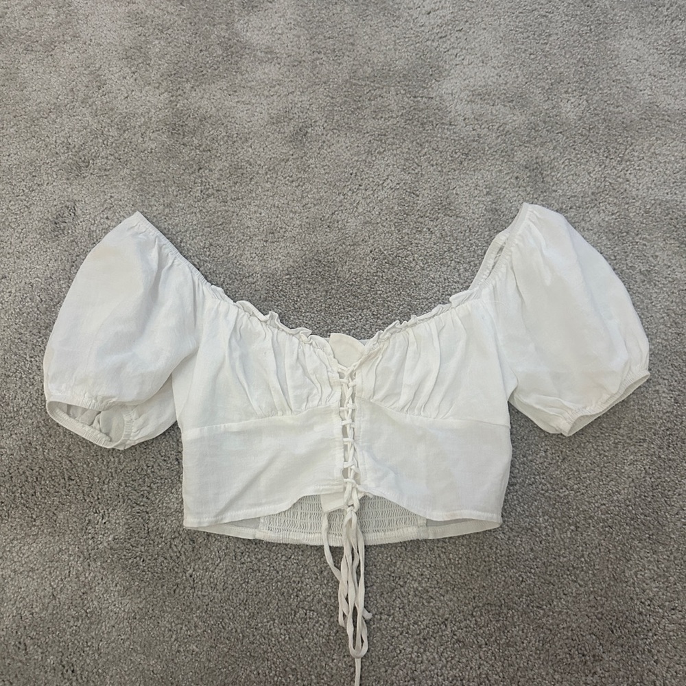 Pacsun LA Hearts Puff sleeve crop top